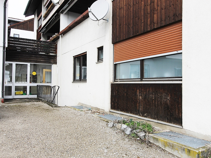 Eingang Büro und Lager