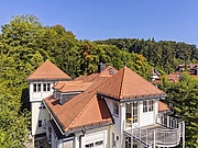 POSSENHOFEN: PENTHOUSE IN BESTER LAGE Stilvolle Penthousewohnung im Grünen