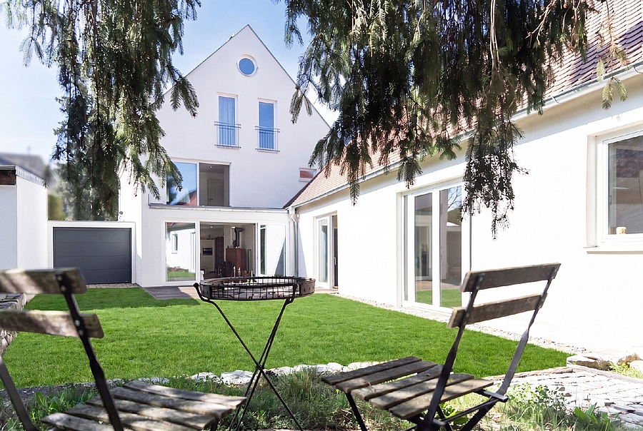 Moderne Wohnidylle inkl sonnigem Garten