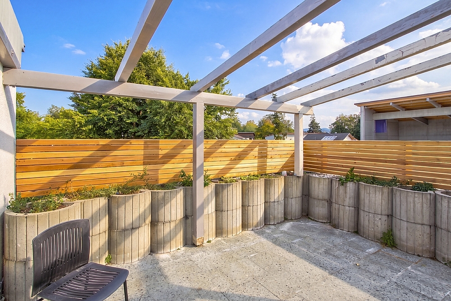 Dachterrasse Vorplatz