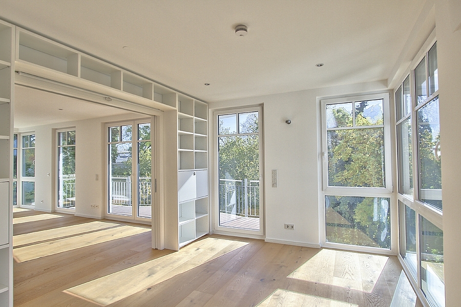 Lichtdurchfluteter Wohnbereich