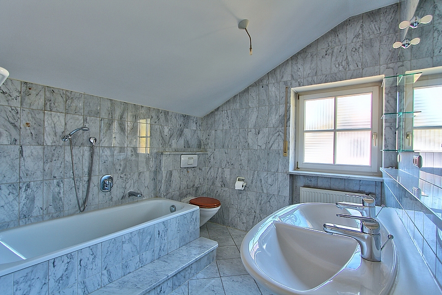 Badezimmer I