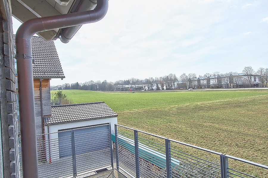 Idyllischer Ausblick ins Grüne