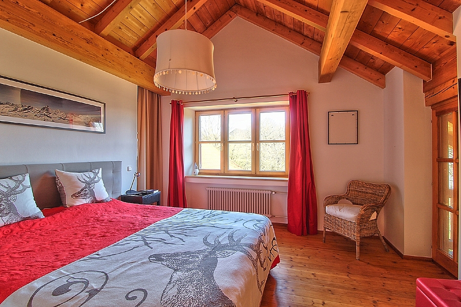 Elternschlafzimmer mit Ankleide