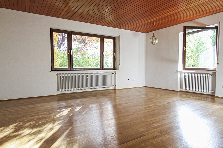 Im EG mit Blick ins Grüne