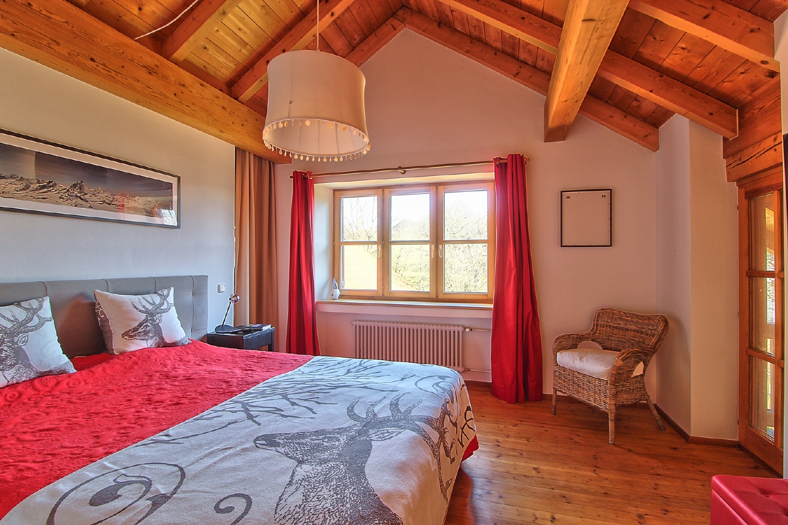 Elternschlafzimmer mit Ankleide