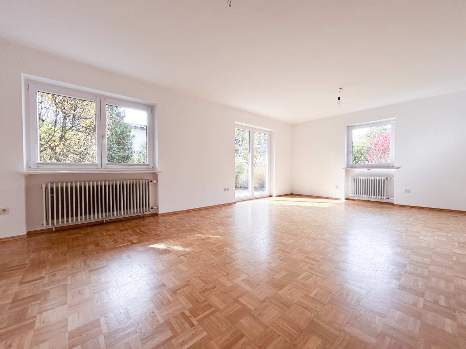 Großzügiges Wohnzimmer