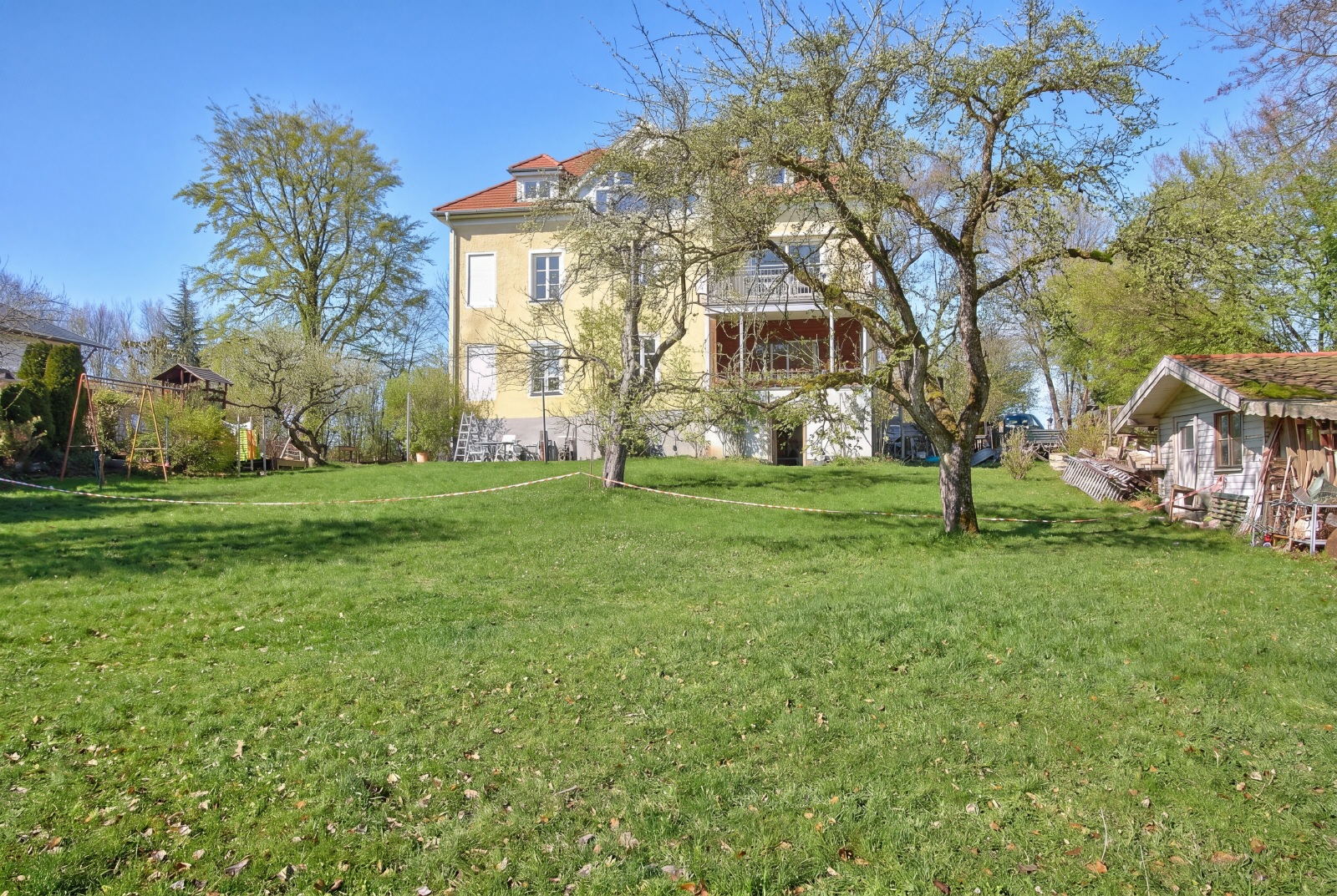 Blick zum Zufahrtsbereich